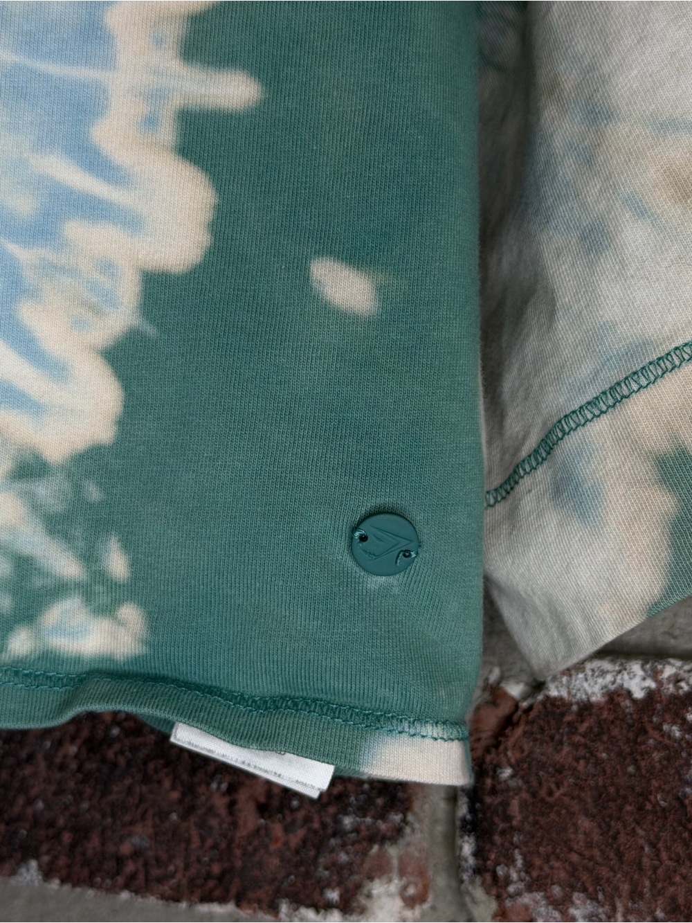 Gymshark Boxy Gym Custom Bleach Spiral Tie-Dye Cropped Tee- Seafoam Green/Cream - Picture 4 of 9